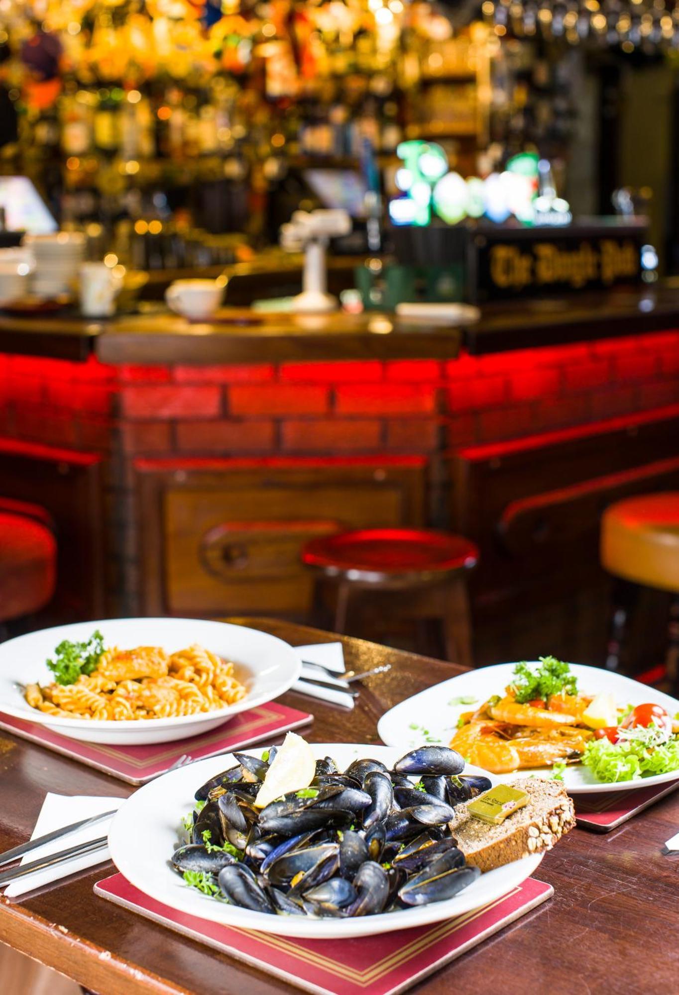 The Dingle Pub Rooms Ngoại thất bức ảnh