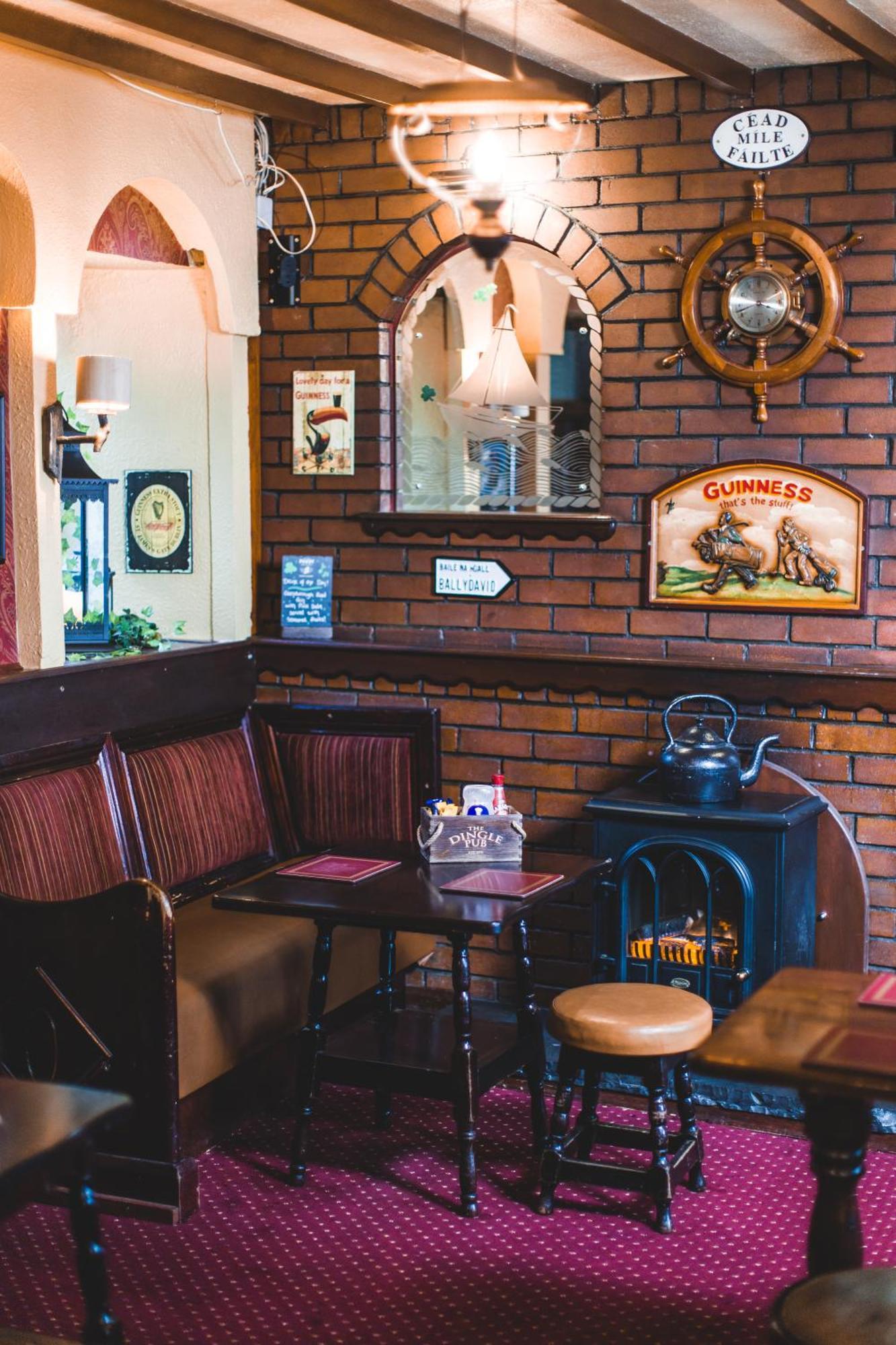 The Dingle Pub Rooms Ngoại thất bức ảnh