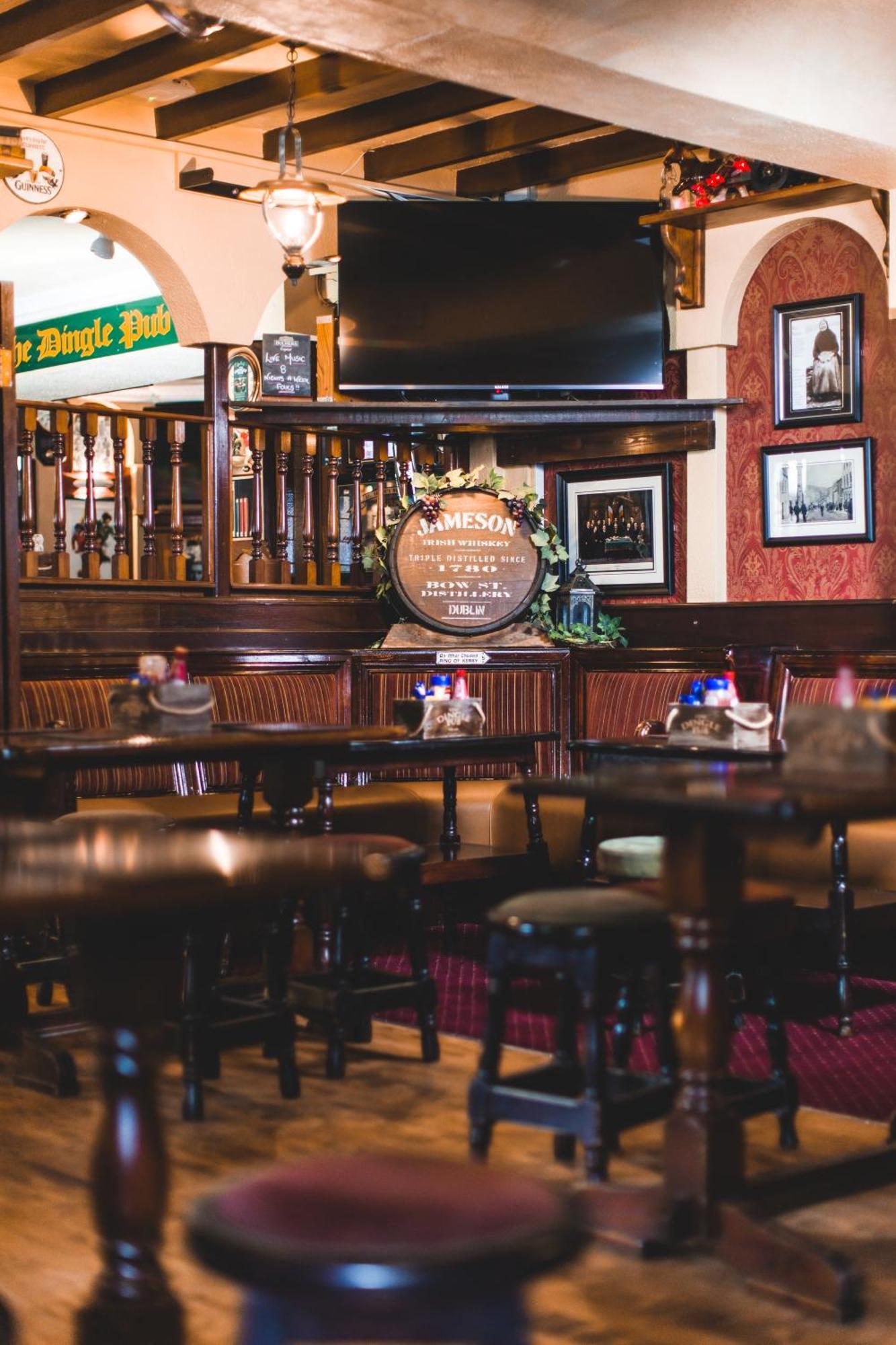 The Dingle Pub Rooms Ngoại thất bức ảnh